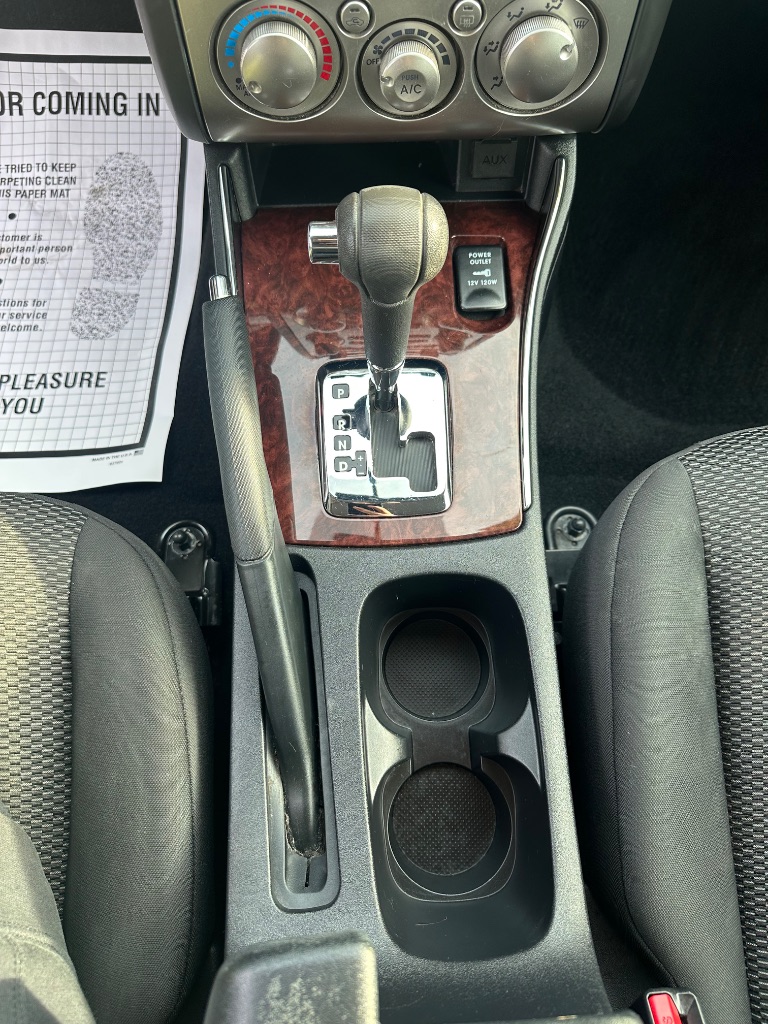 2012 Mitsubishi Galant ES photo