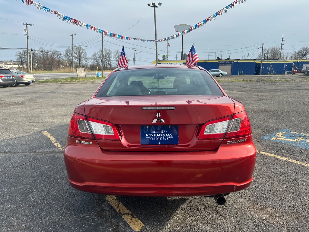 2012 Mitsubishi Galant ES photo