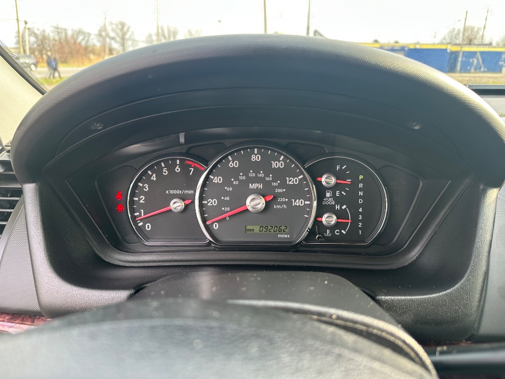 2012 Mitsubishi Galant ES photo