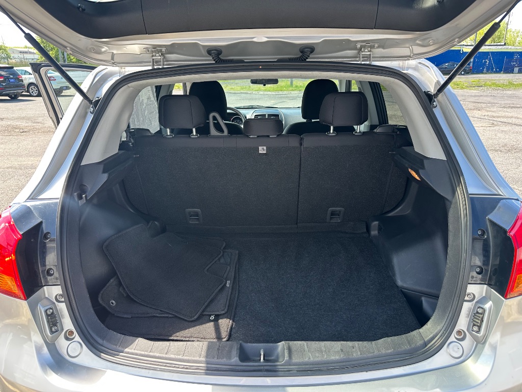 2014 Mitsubishi Outlander Sport ES photo
