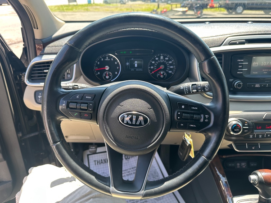 2016 Kia Sorento EX photo