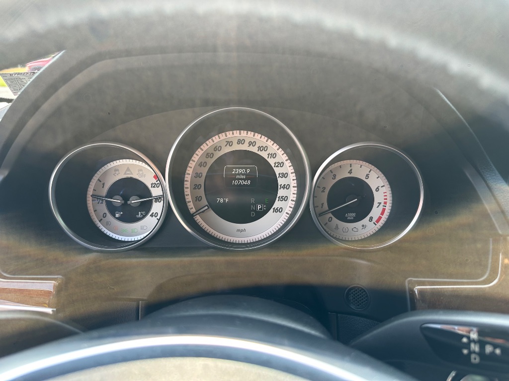 2015 Mercedes-Benz E Class - $15,275
