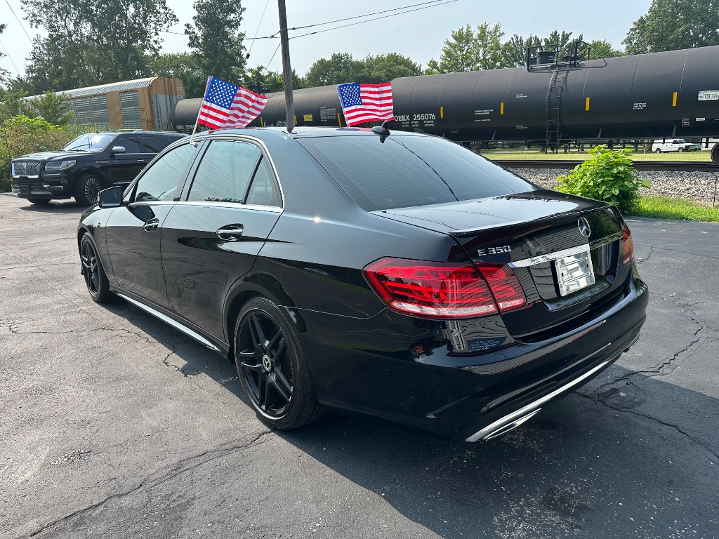2015 Mercedes-Benz E Class - $15,275