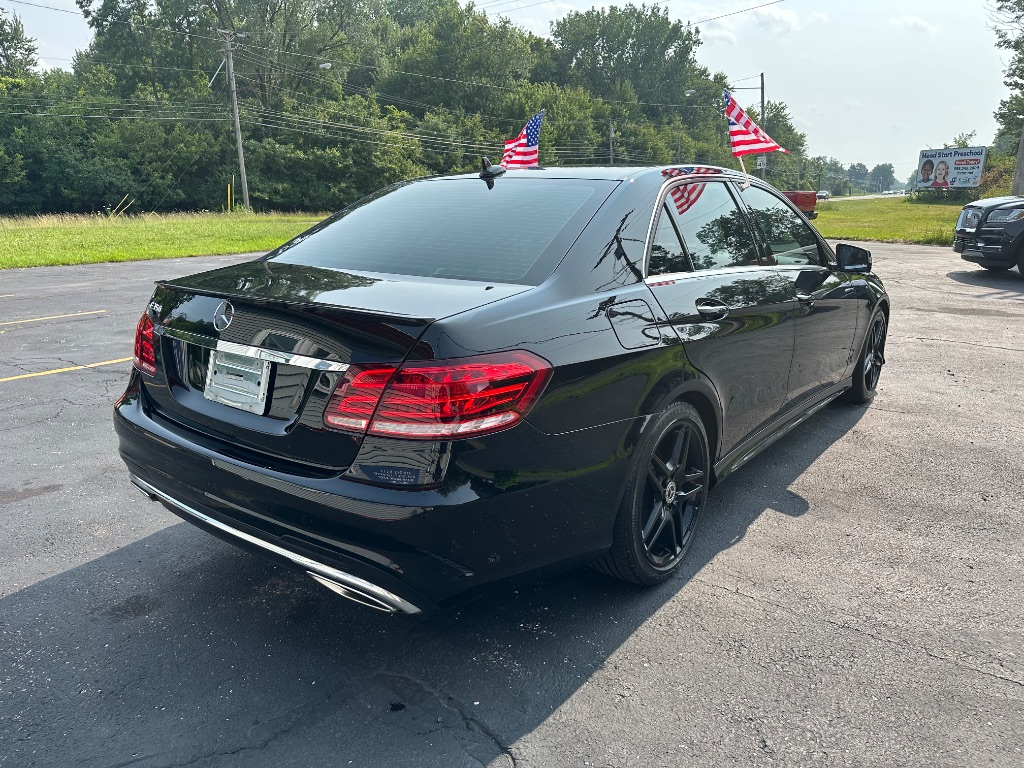 2015 Mercedes-Benz E Class - $15,275