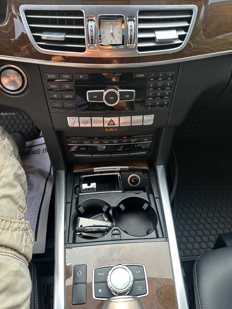 2015 Mercedes-Benz E Class - $15,275