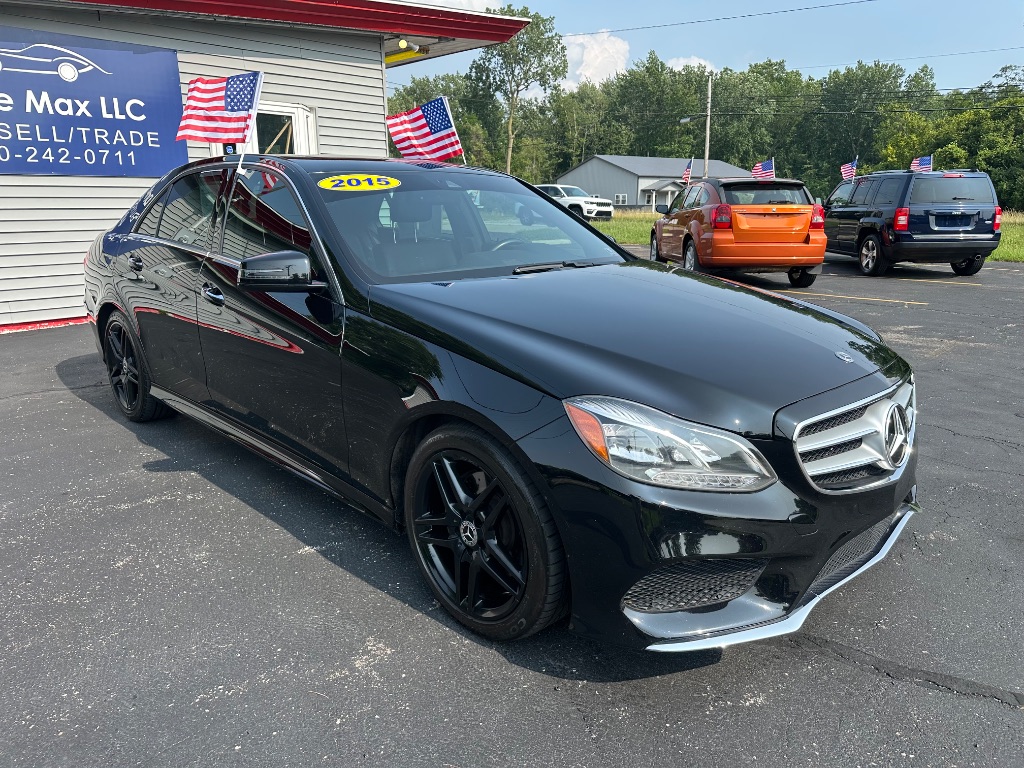 2015 Mercedes-Benz E Class - $15,275