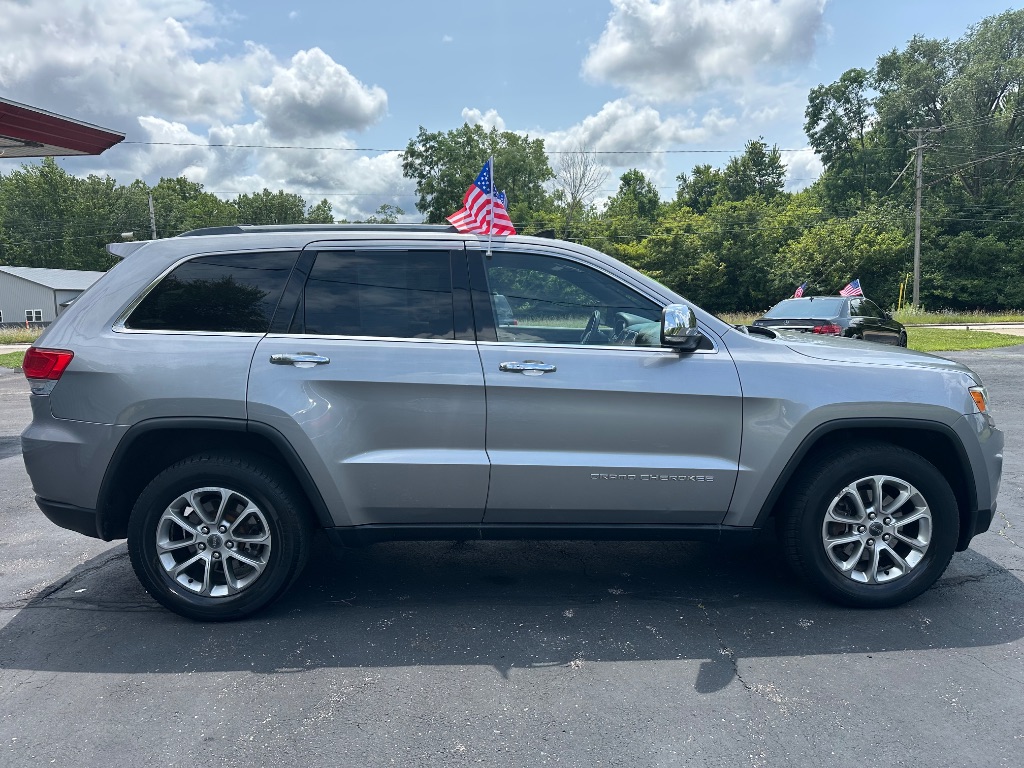 2014 Jeep Cherokee - $12,995