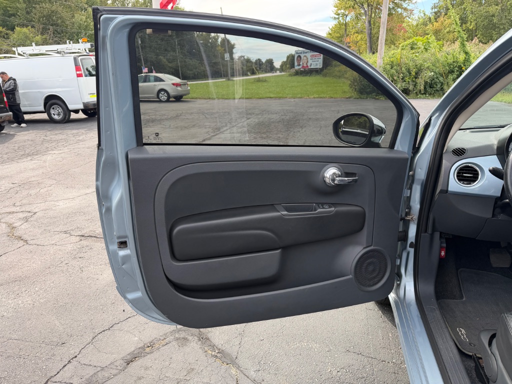 2013 FIAT 500 - $8,500