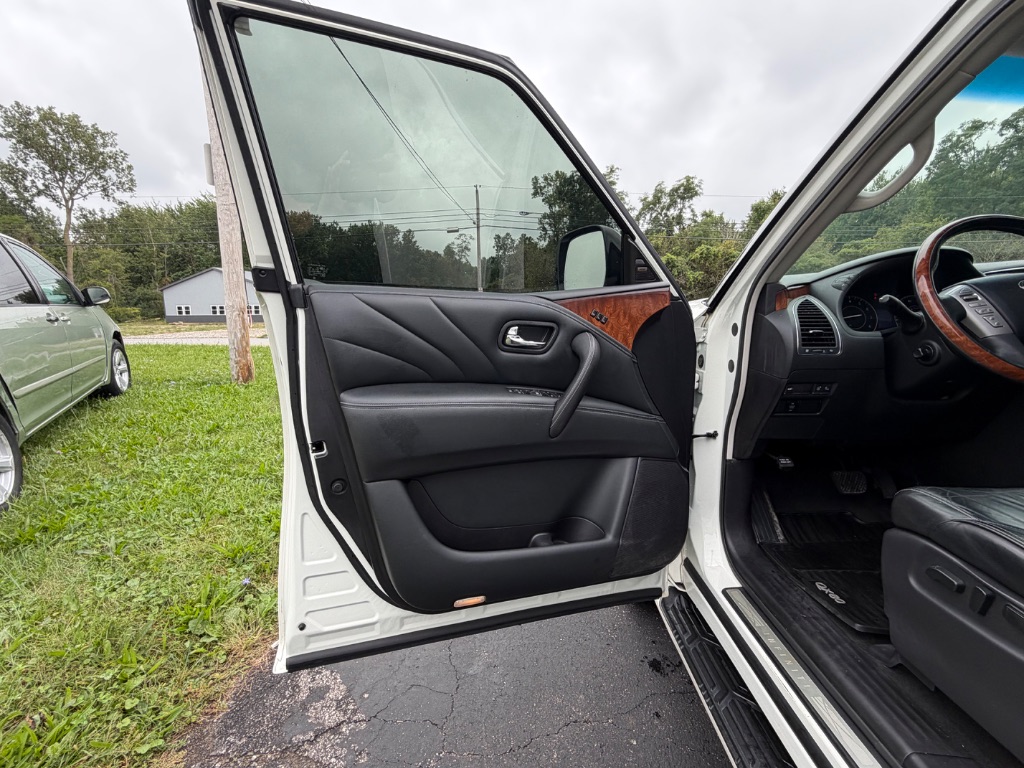2017 INFINITI QX80 - $17,000