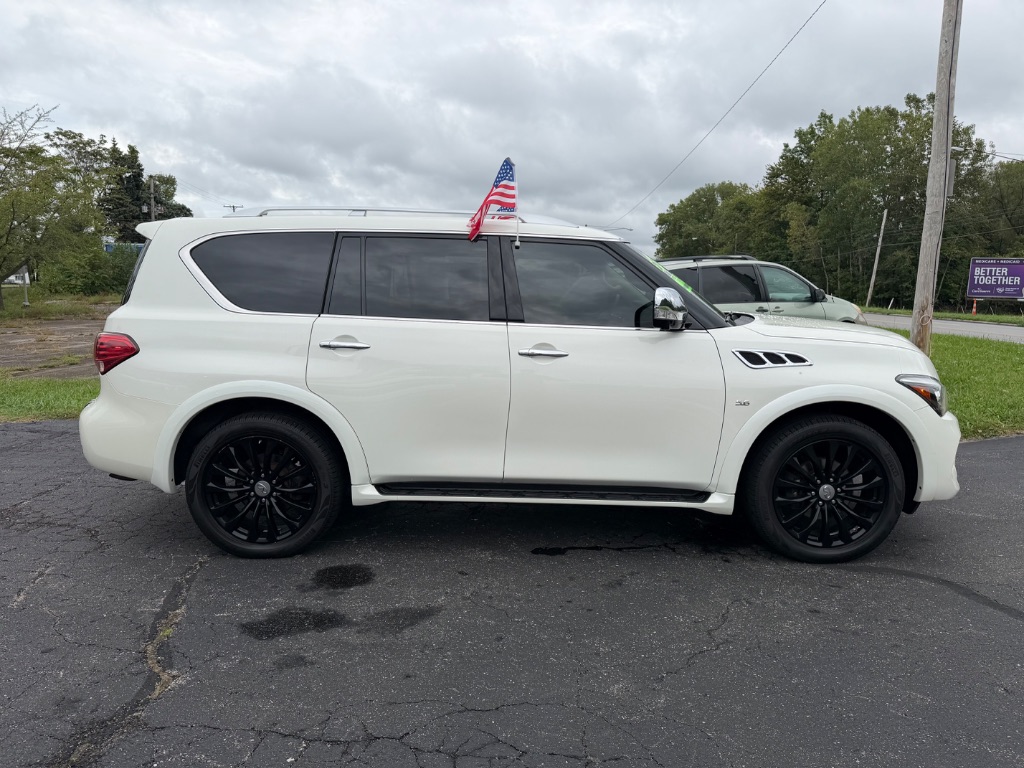 2017 INFINITI QX80 - $17,000