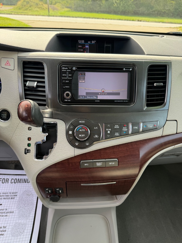 2013 Toyota Sienna - $12,700