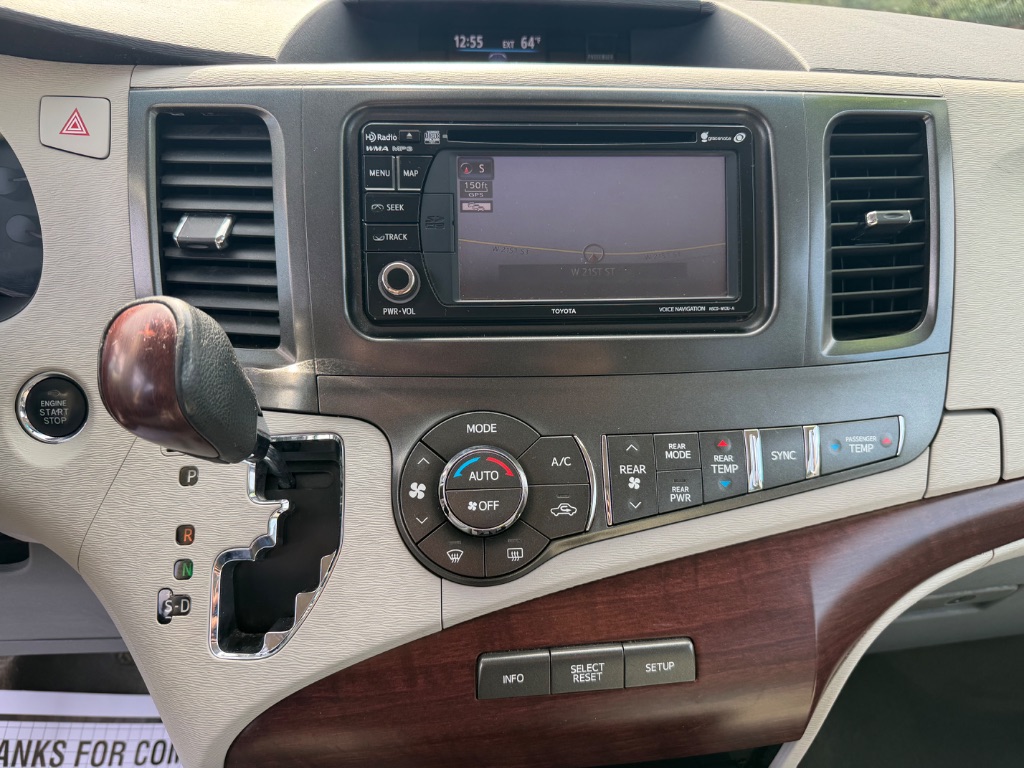 2013 Toyota Sienna - $12,700
