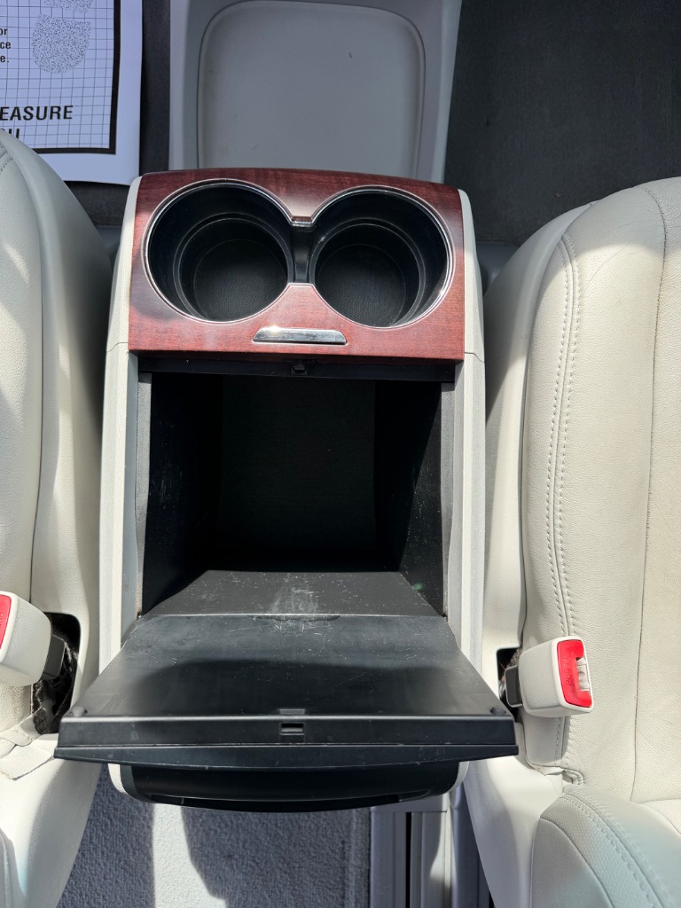 2013 Toyota Sienna - $12,700