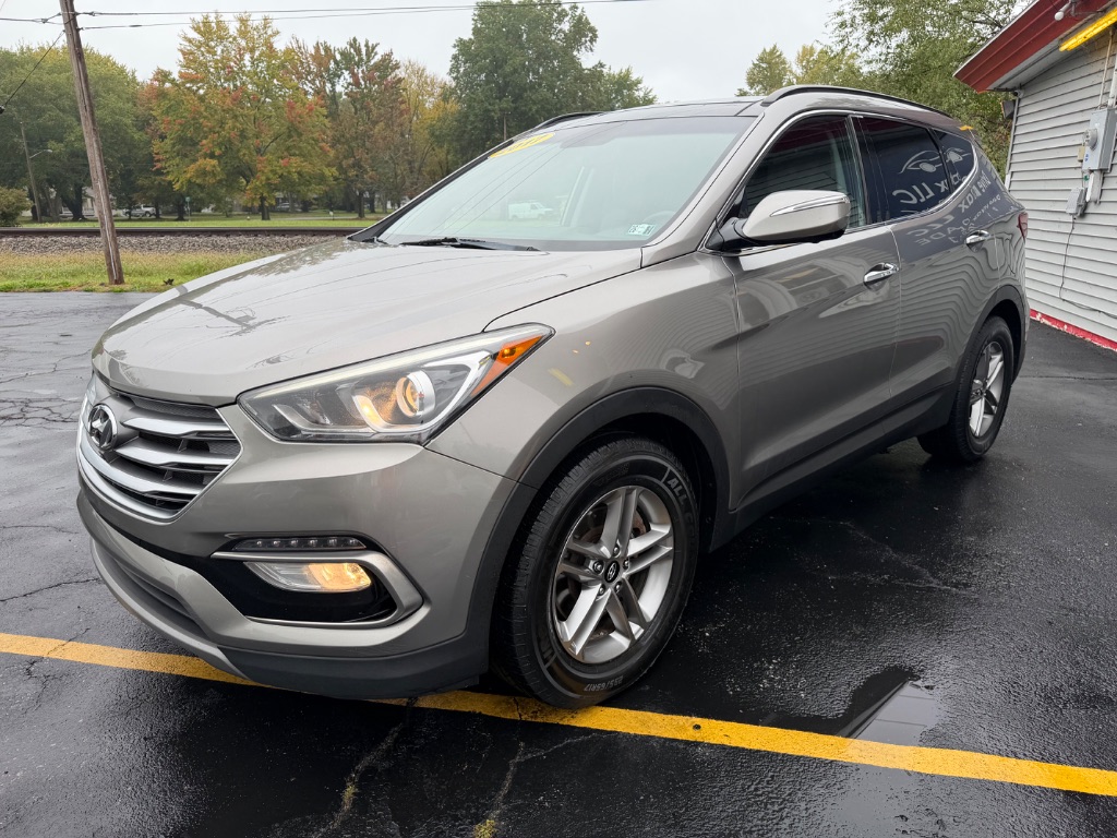 2017 Hyundai Santa Fe - $9,995
