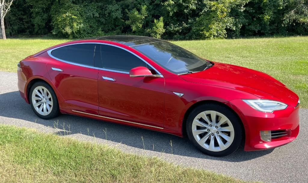 2016 Tesla Model S