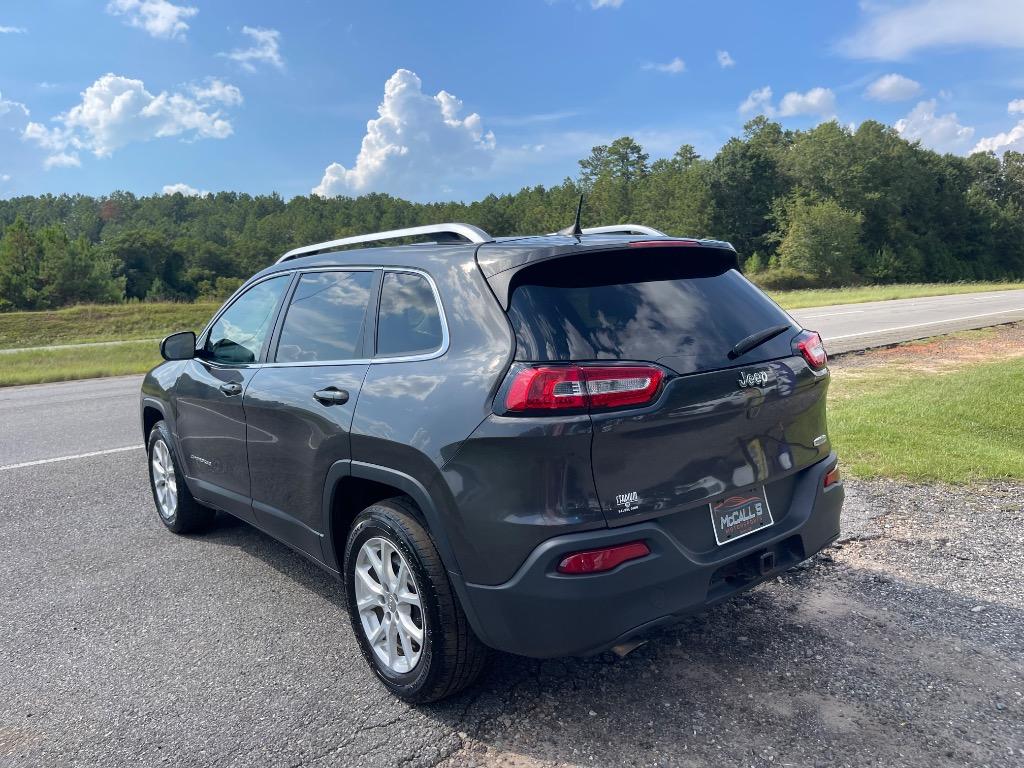 2016 Jeep Cherokee