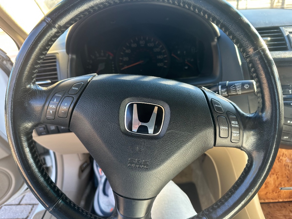 2005 Honda Accord EX photo