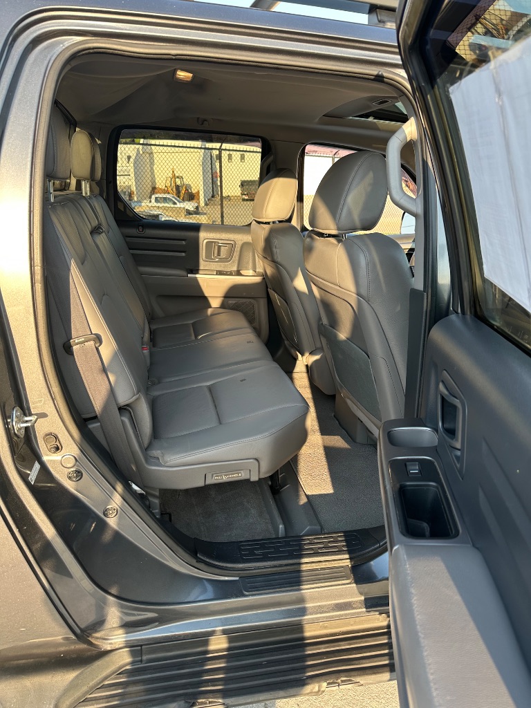 2013 Honda Ridgeline RTL photo