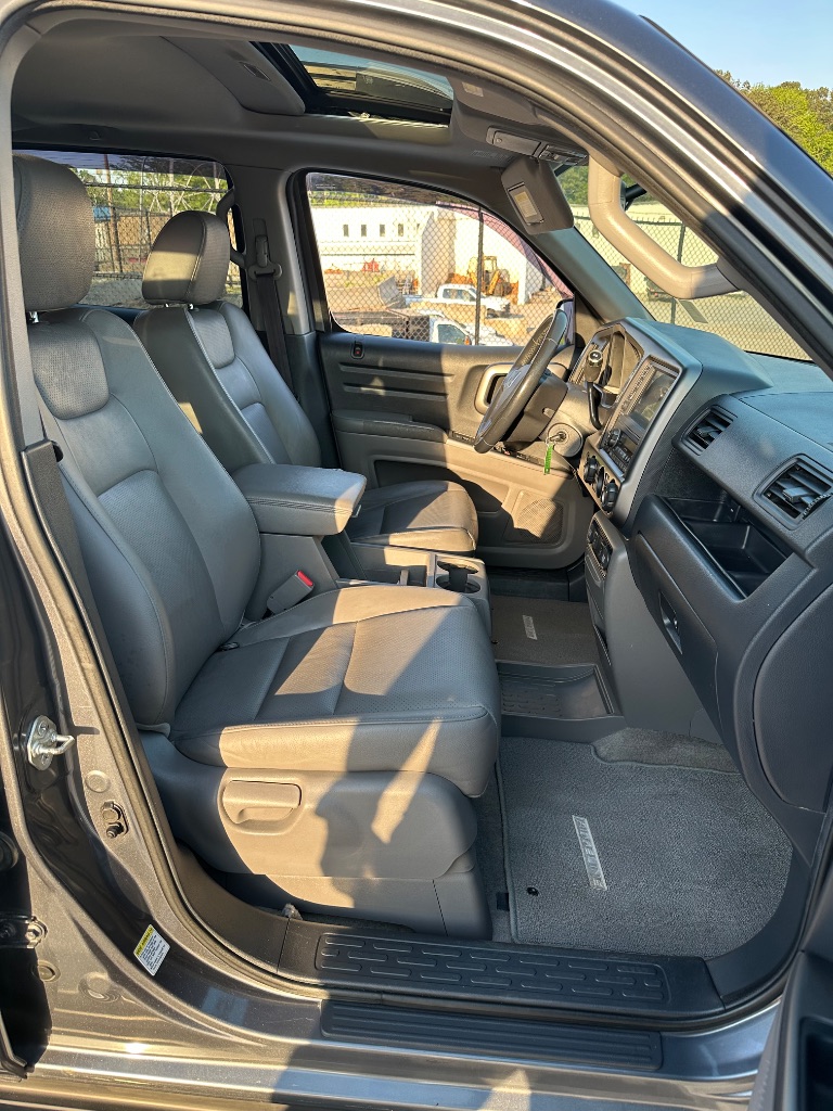 2013 Honda Ridgeline RTL photo