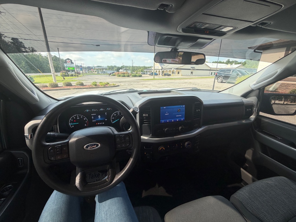 2023 Ford F-150 - $34,995