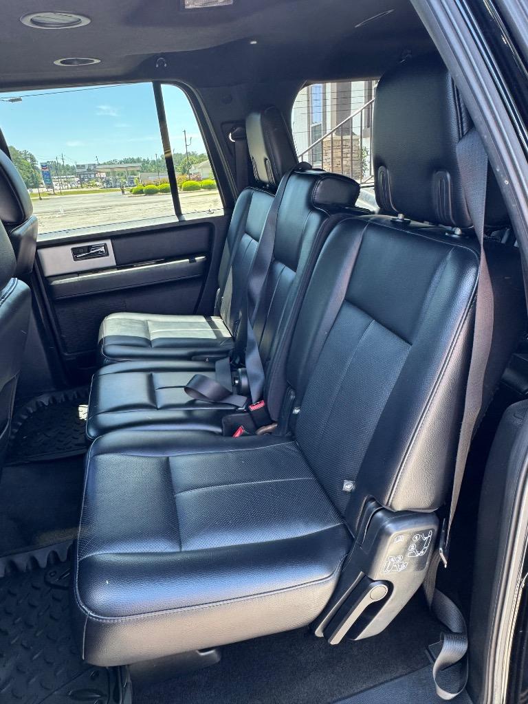 2017 Ford Expedition - $13,995