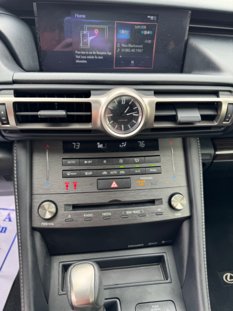 2019 Lexus RC 300 photo