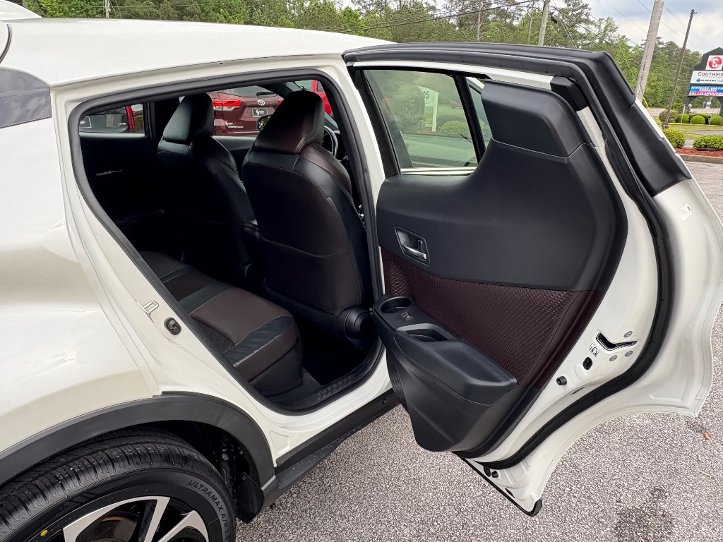 2024 Toyota Tacoma SR photo 40