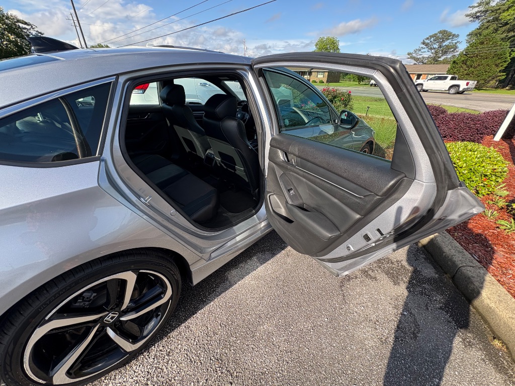 2021 Honda Accord Sport photo