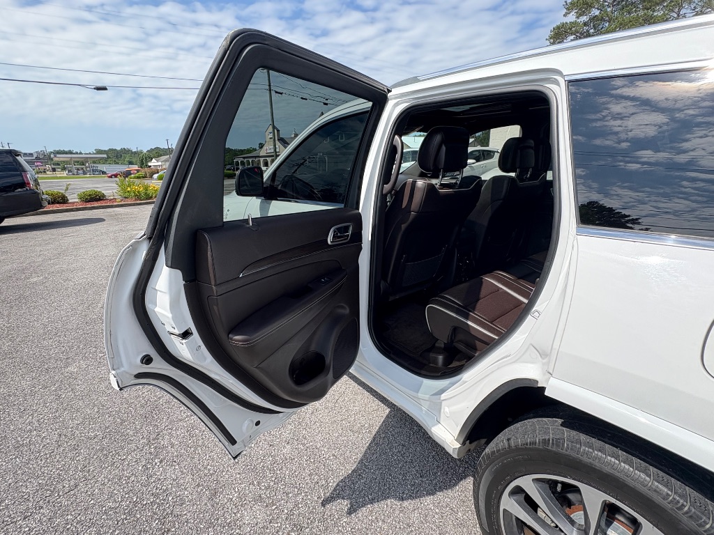 2018 Jeep Grand Cherokee Overland photo