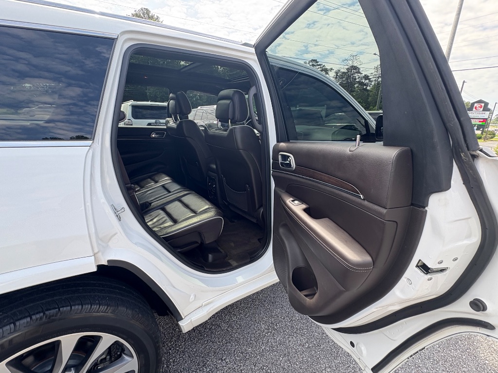 2018 Jeep Grand Cherokee Overland photo