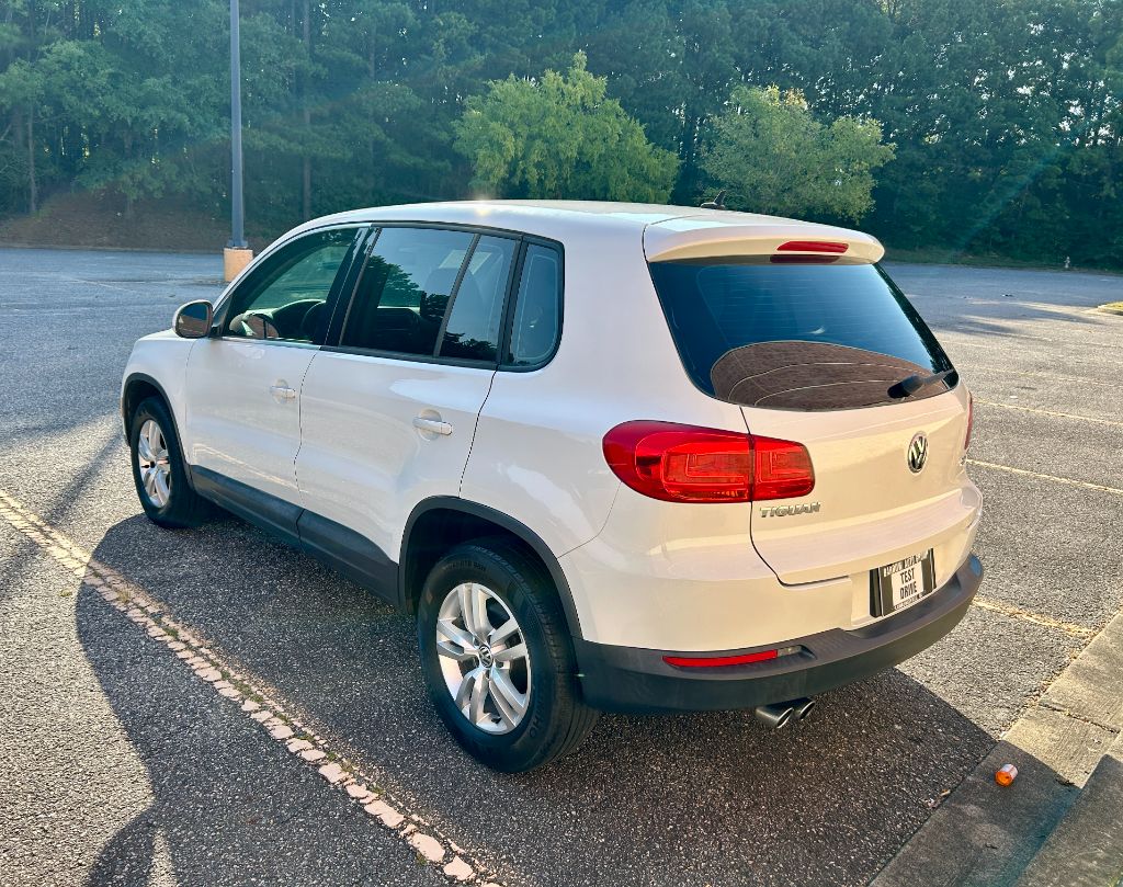 2014 Volkswagen Tiguan - $4,500