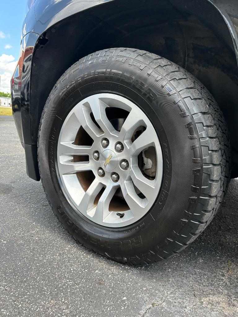 2017 Chevrolet Tahoe LT photo