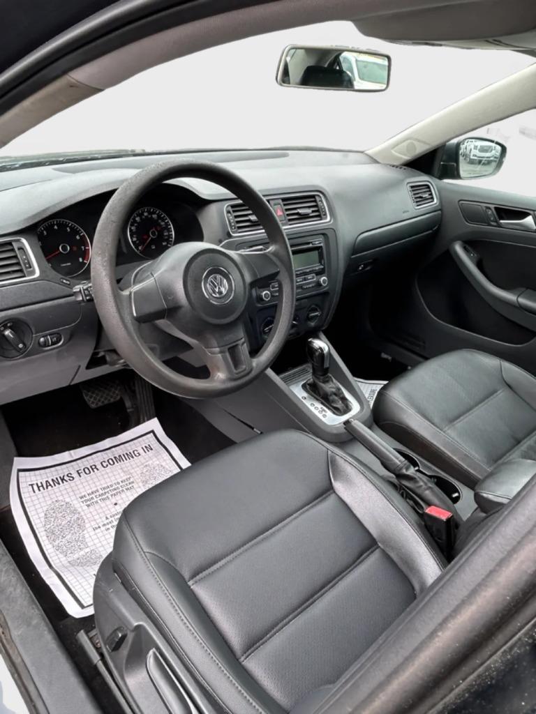 2014 Volkswagen Jetta - $5,000