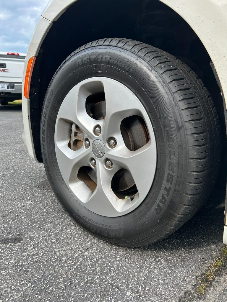 2017 Chrysler Pacifica Touring L Plus photo