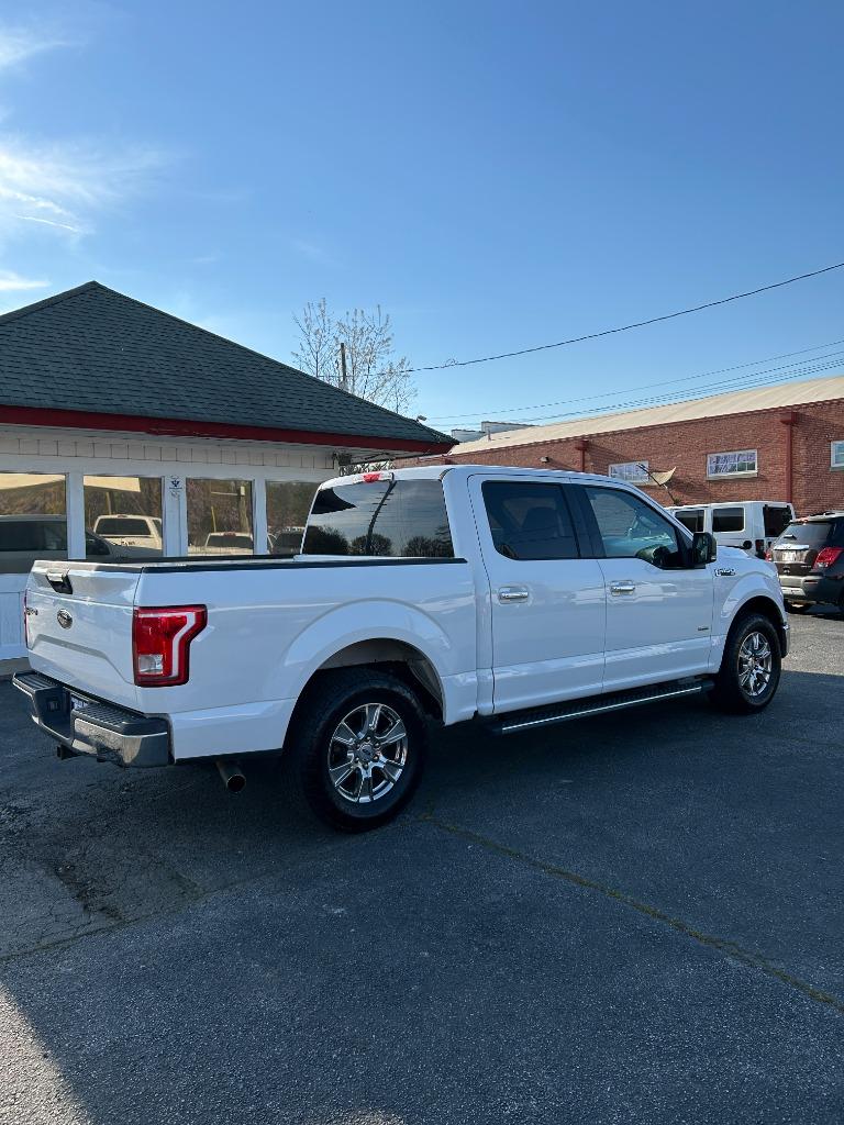 2016 Ford F150 XLT photo