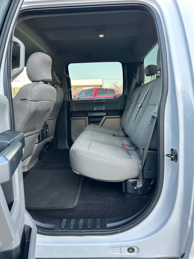 2016 Ford F150 XLT photo