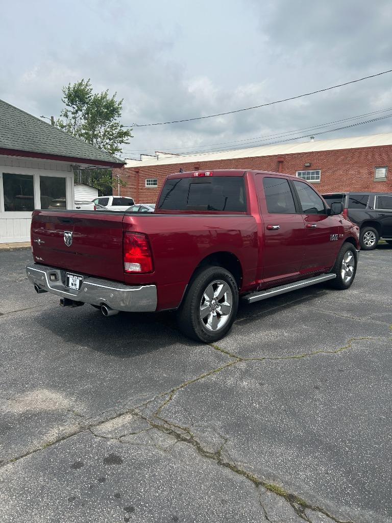 2015 RAM 1500 SLT photo