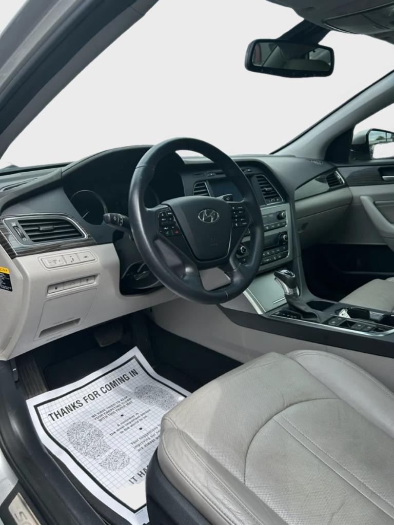 2015 Hyundai Sonata Limited photo