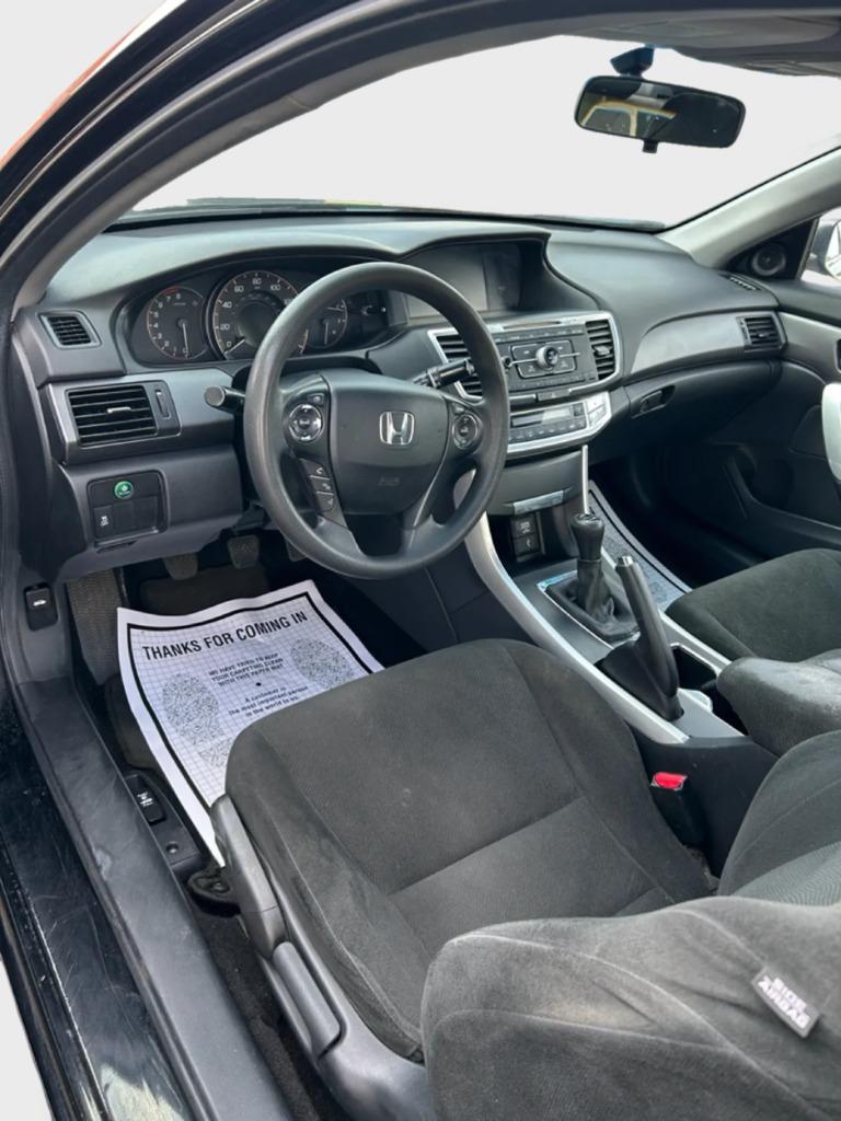 2013 Honda Accord LX-S photo