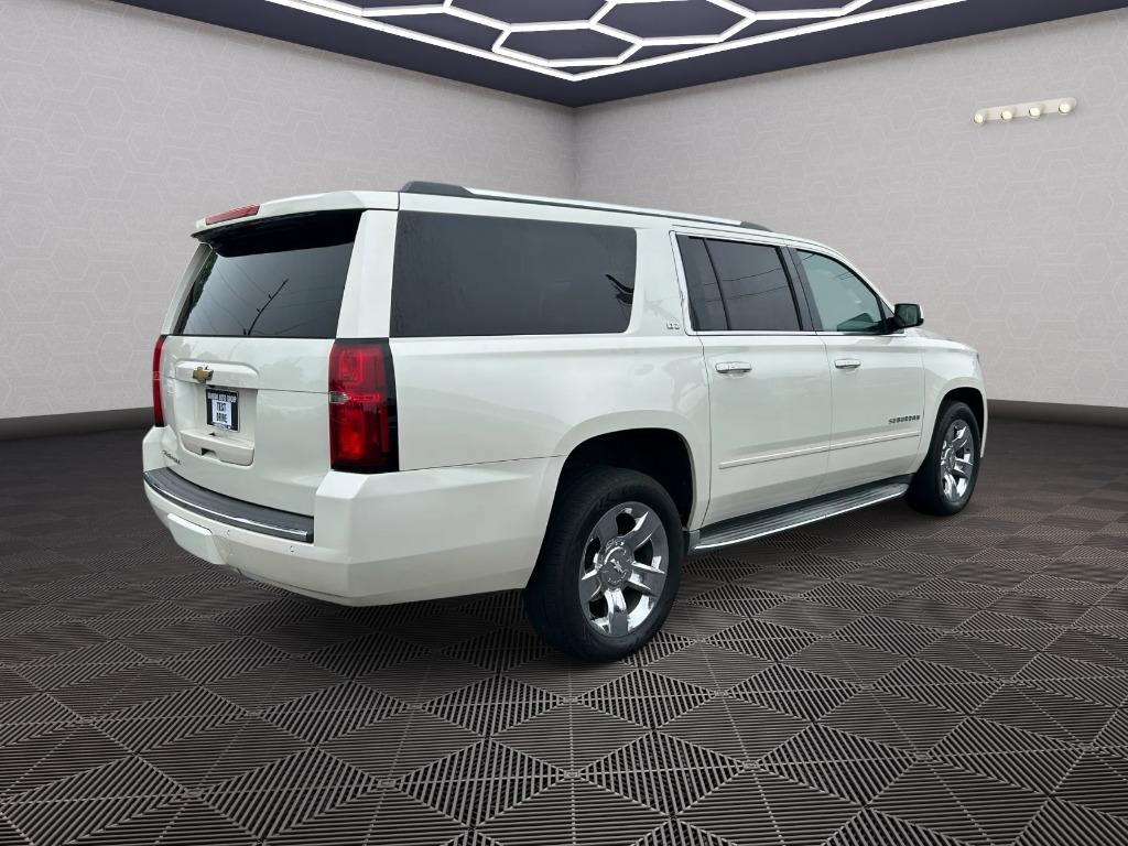 2015 Chevrolet Suburban LTZ 1500 photo