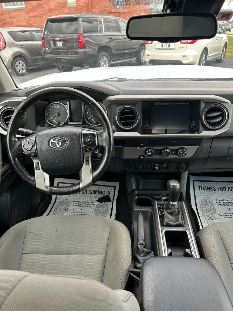 2019 Toyota Tacoma SR5 photo
