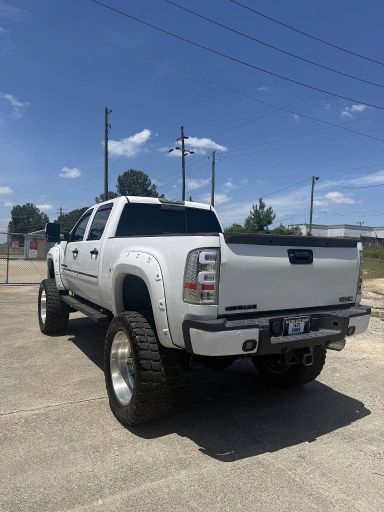 2013 GMC Sierra - $26,900