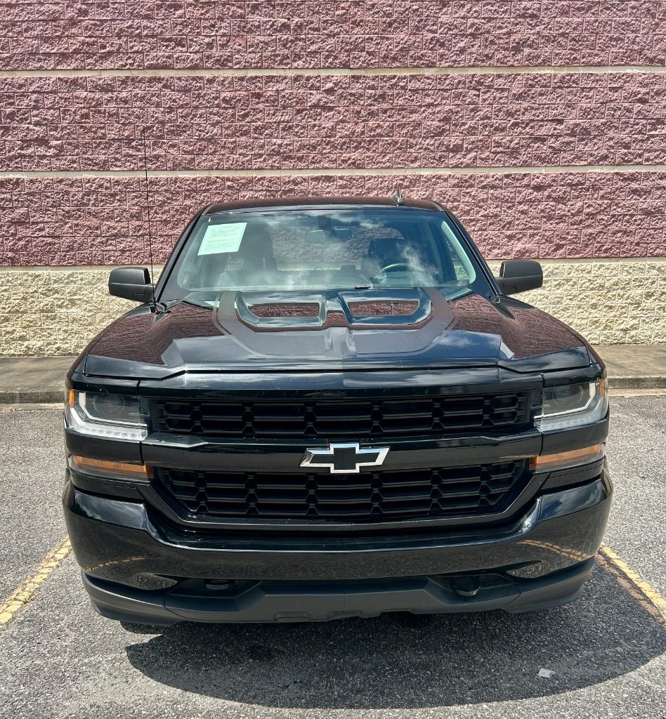 2018 Chevrolet Silverado - $14,500