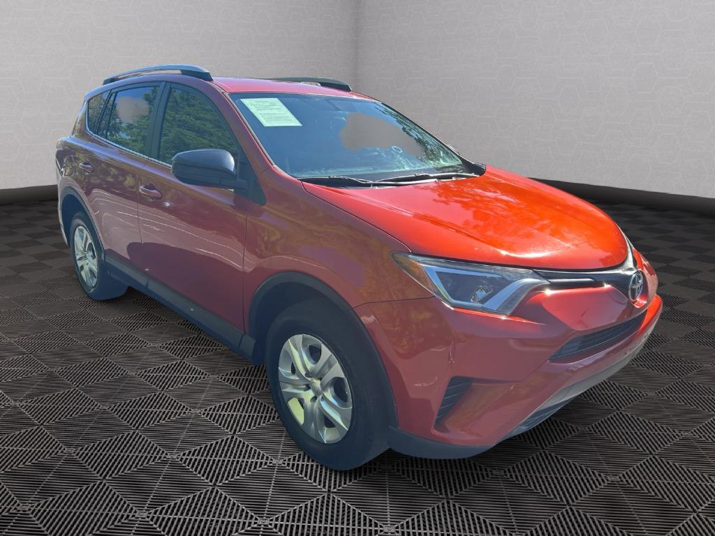 2016 Toyota RAV4 - $9,900