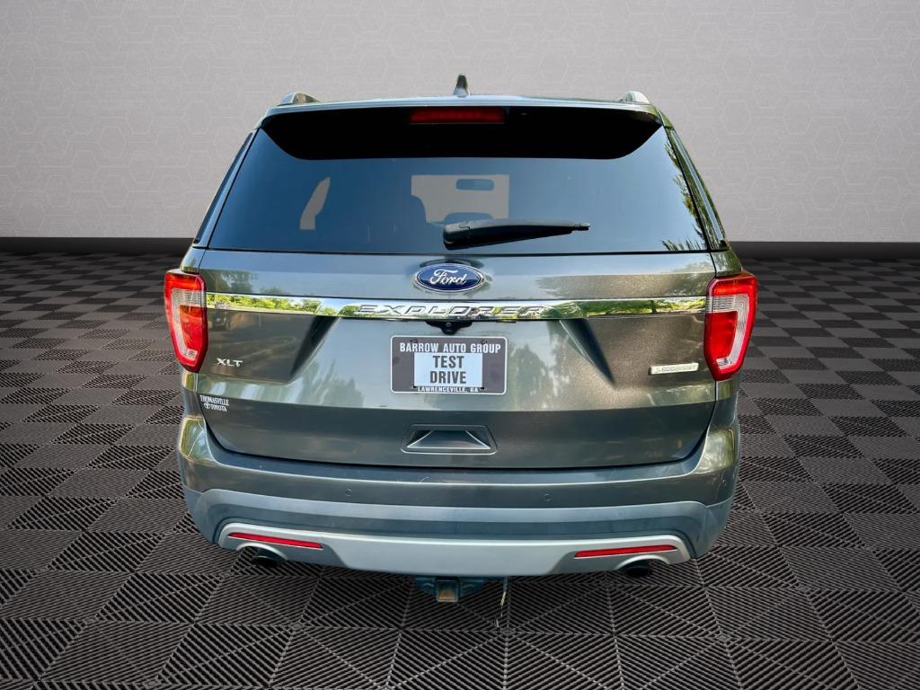 2017 Ford Explorer - $7,500