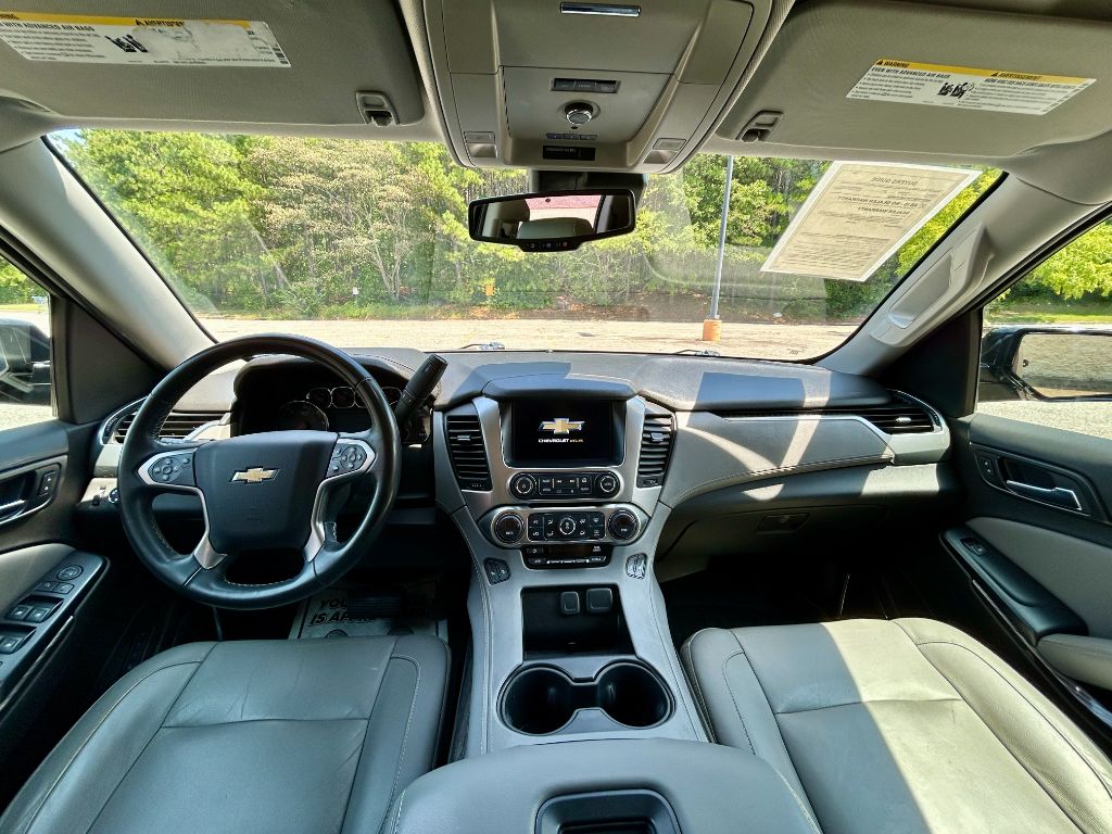 2017 Chevrolet Suburban - $14,500