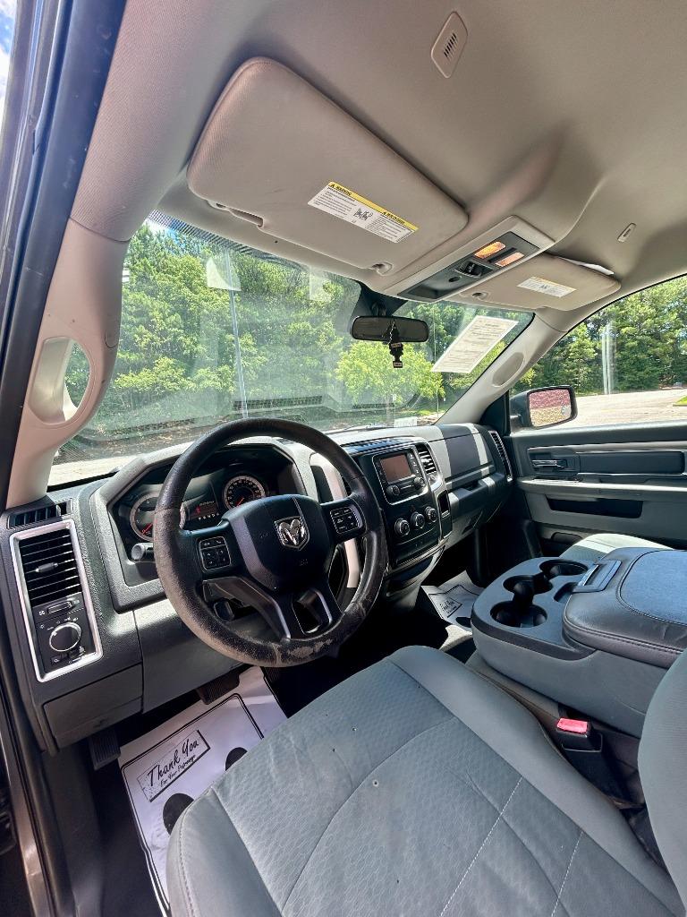 2017 Ram 1500 - $8,900