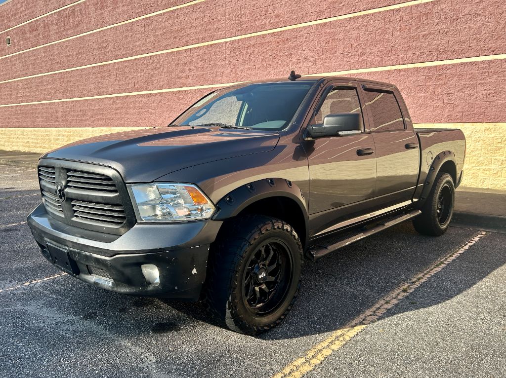 2016 Ram 1500 - $8,900