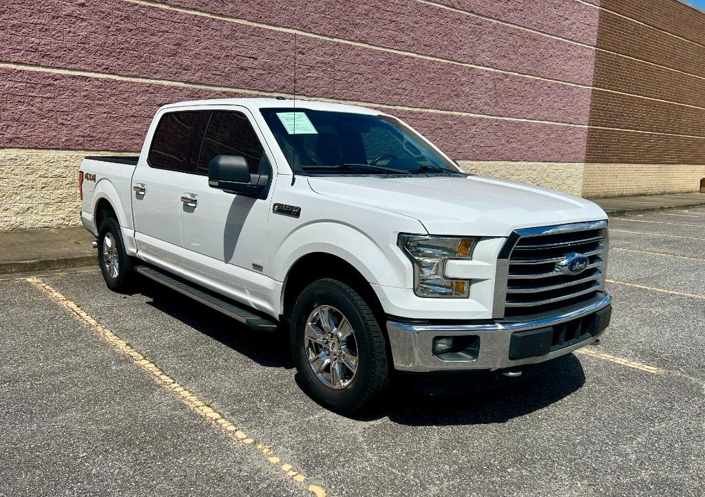 2016 Ford F150 - $12,900