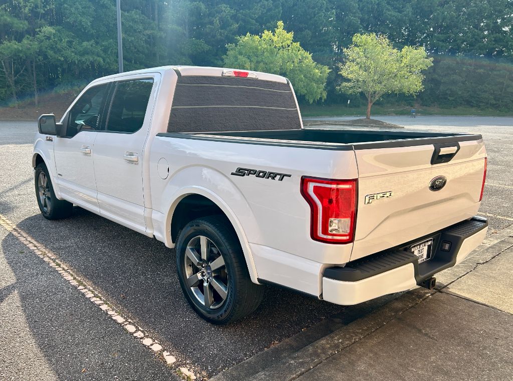2015 Ford F-150 - $15,900